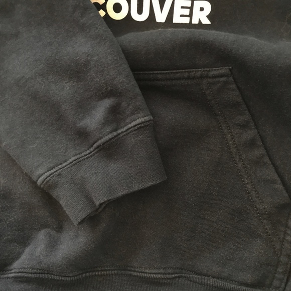 ADIDAS BLACK HOODIE SIZE M - Picture 5 of 6